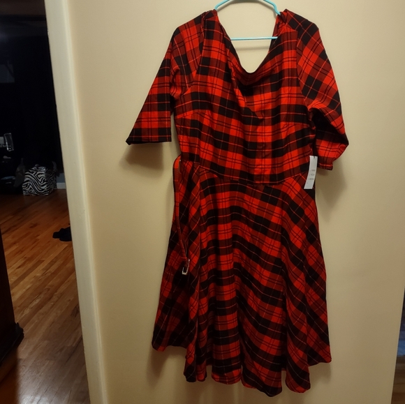 NWT Unique Vintage 4x Red and black plaid dress - Picture 6 of 7